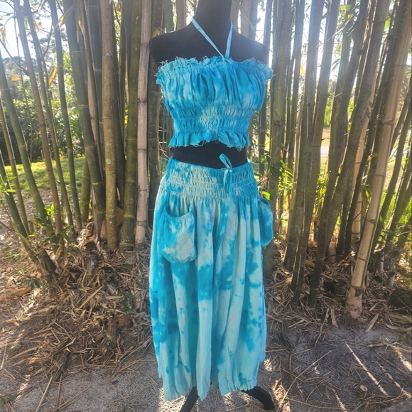BEAUTIFUL HAND DYED FREE PEOPLE SET - Picture 1 of 8